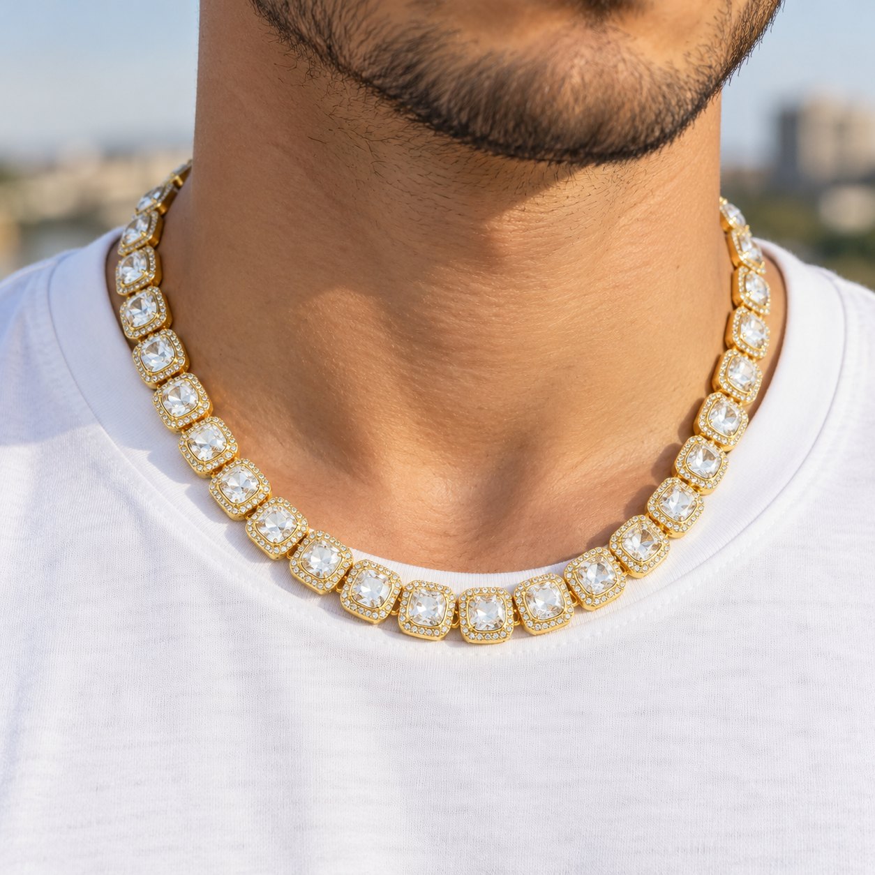 Iced out Tennis Kette: am Hals getragen, Länge und Breite im Vergleich